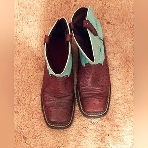 SOLD - Women's Boots